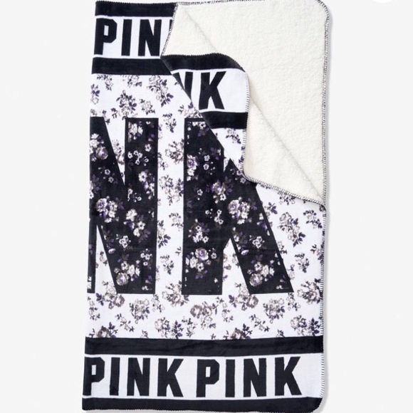 PINK Victoria's Secret Other - PINK Victoria’s Secret Sherpa Blanket